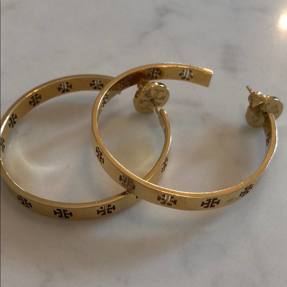 Tory Burch Jewelry - Tory Burch Gold Hoop Earrings